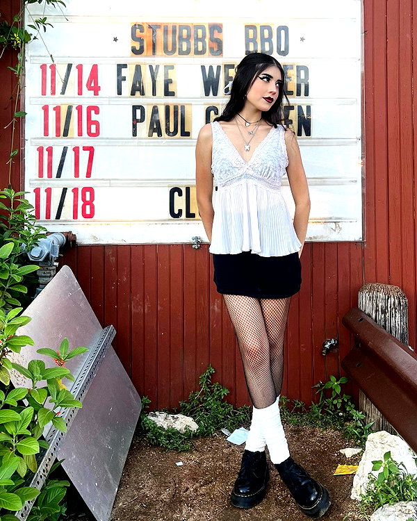 valeriecastellano instagram image archive image