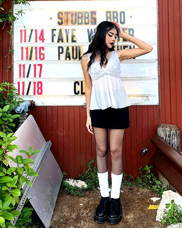 valeriecastellano instagram image archive image