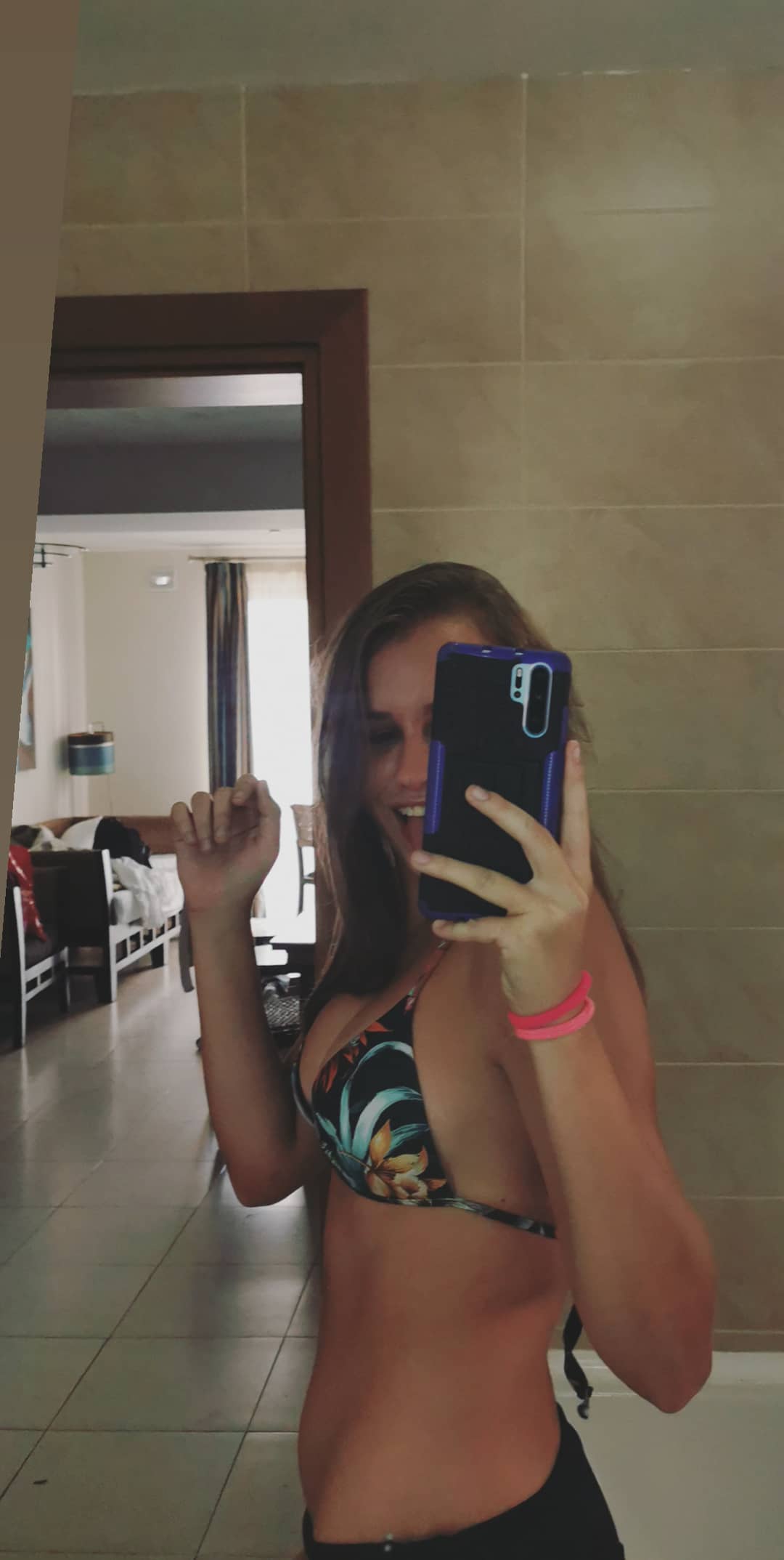 valeryy.t1 instagram image archive image