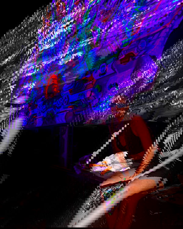 valeryy.t1 image ~ Altpins