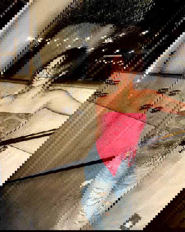 valkyrae valkyrae archive image