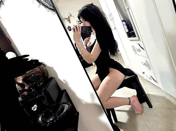 vampiryska instagram image archive image