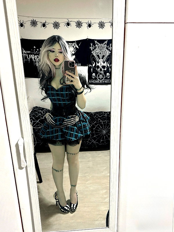 vampiryska instagram image archive image