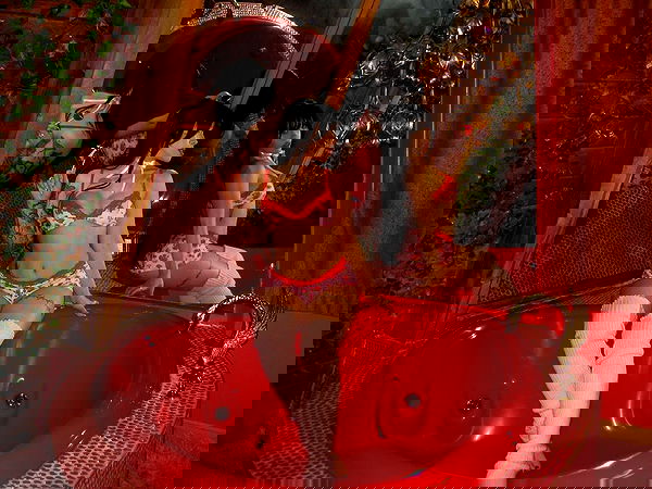 vanessa.julienne image ~ Altpins