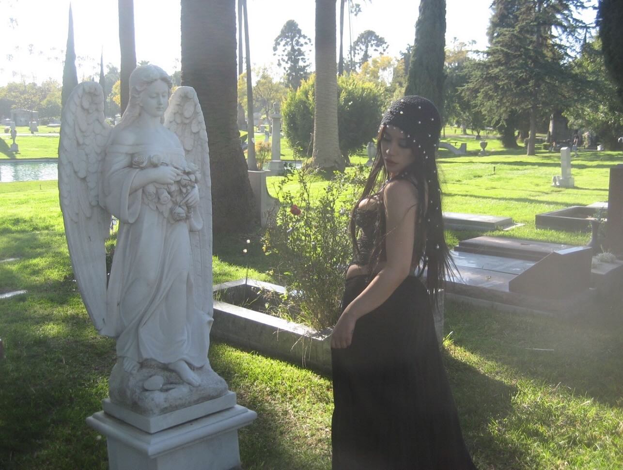 vanessa.julienne instagram image archive image