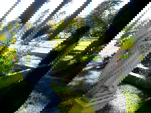 vanessa.julienne image ~ Altpins