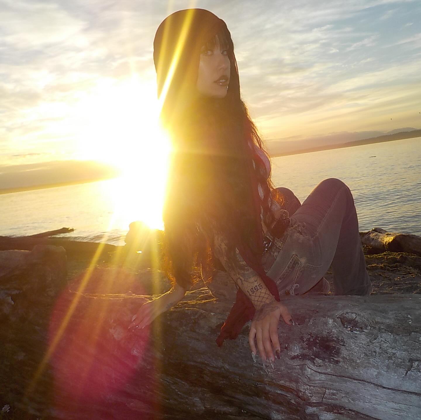 vanessa.julienne instagram image archive image