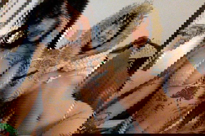 vanessa.julienne instagram image archive image