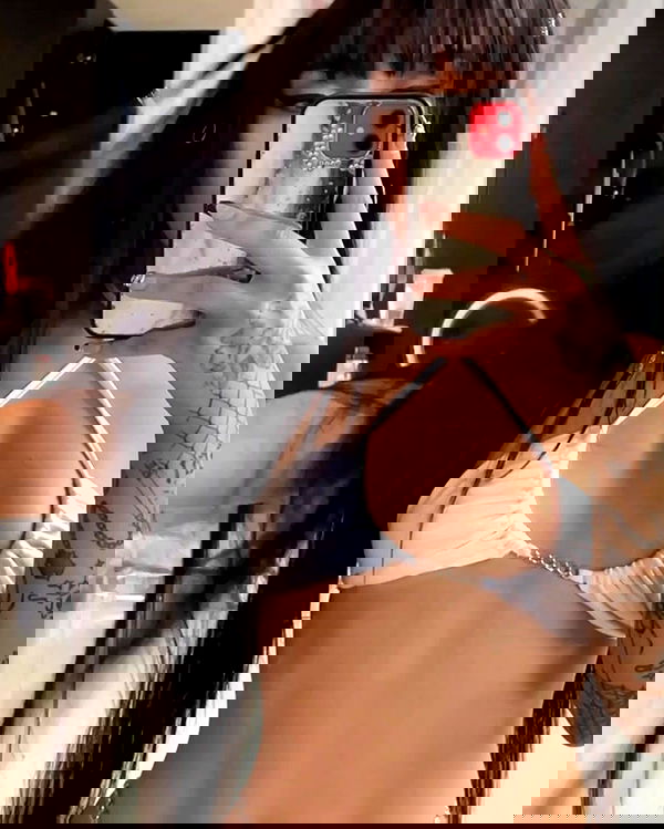 vanessa.julienne image ~ Altpins