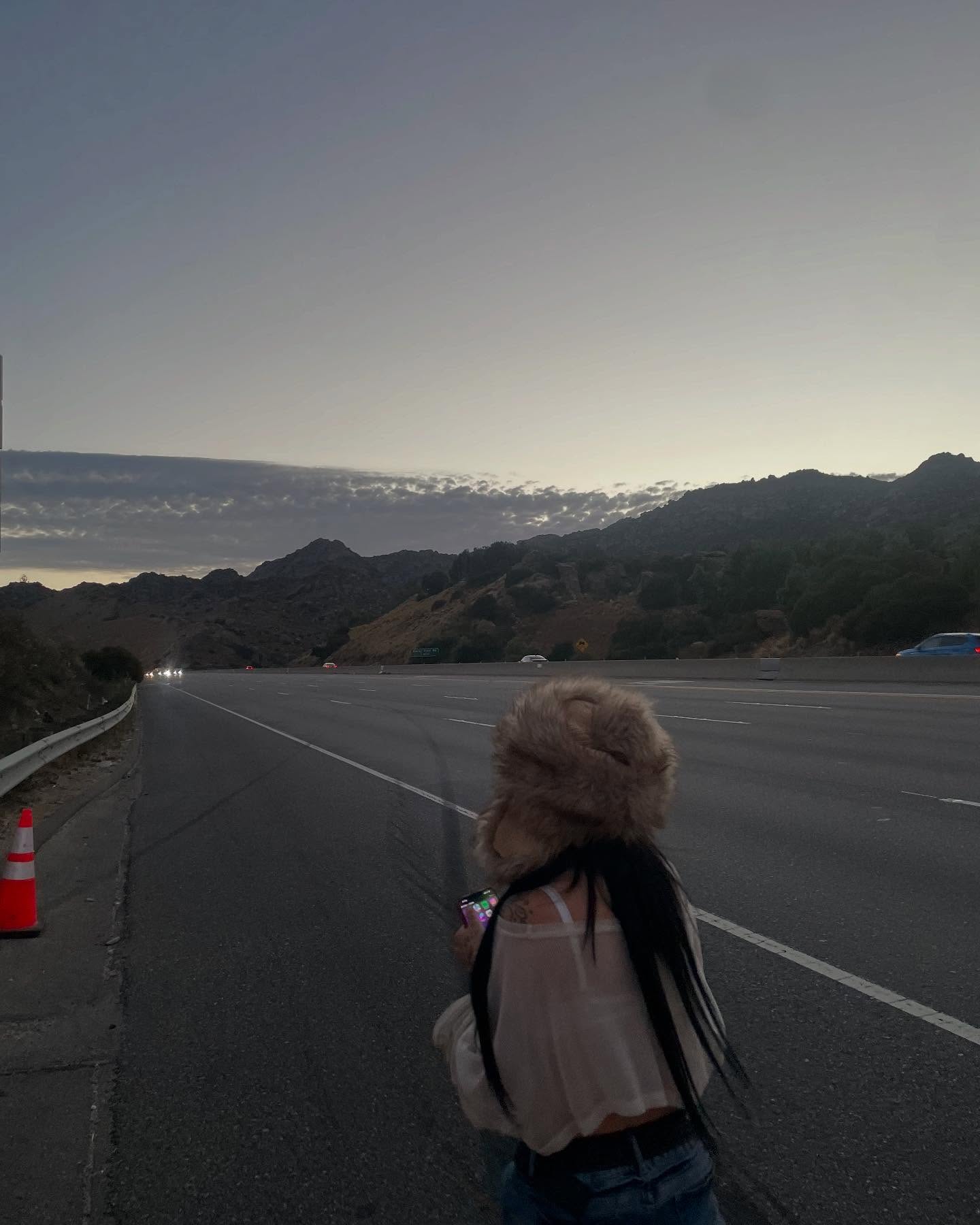 vanessa.julienne instagram image archive image