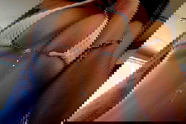 vanessa.julienne image ~ Altpins