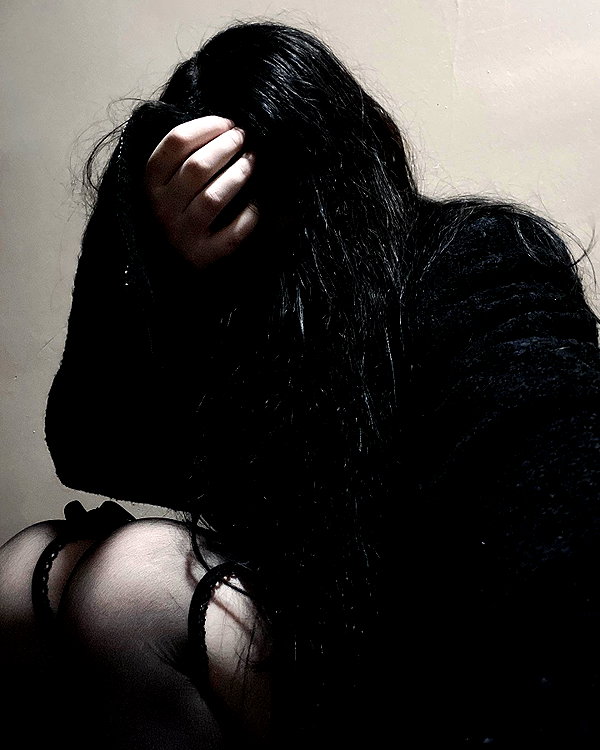 veildose instagram image archive image