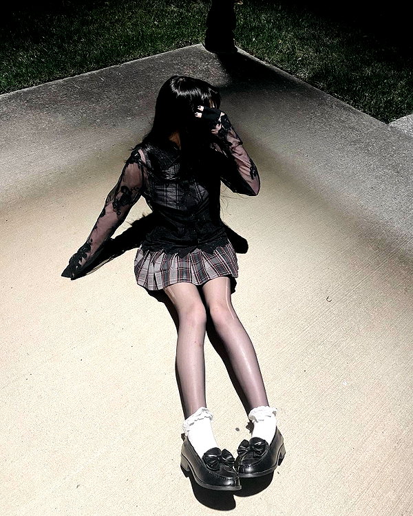 veildose instagram image archive image