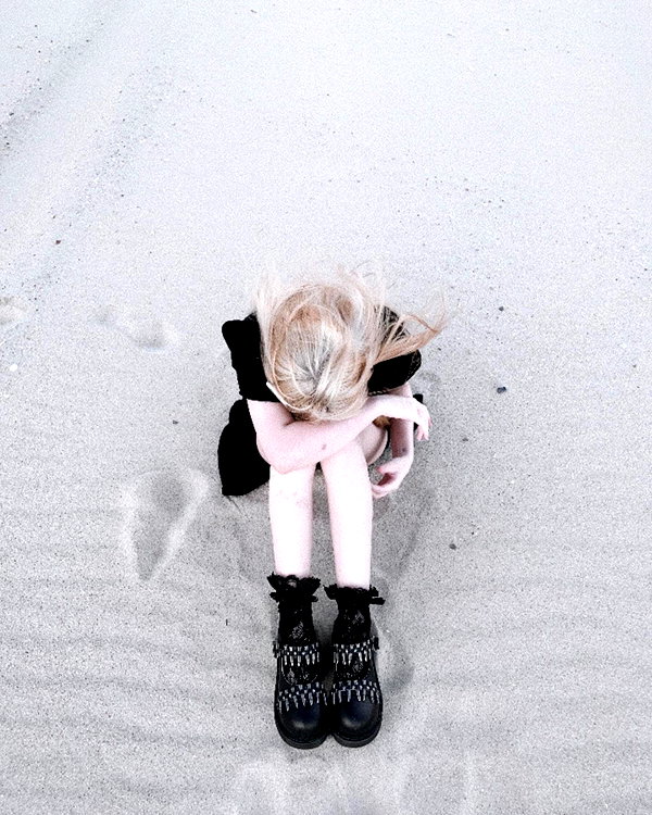 veildose instagram image archive image