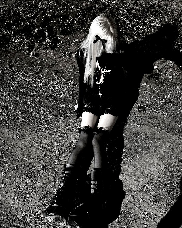 veildose instagram image archive image