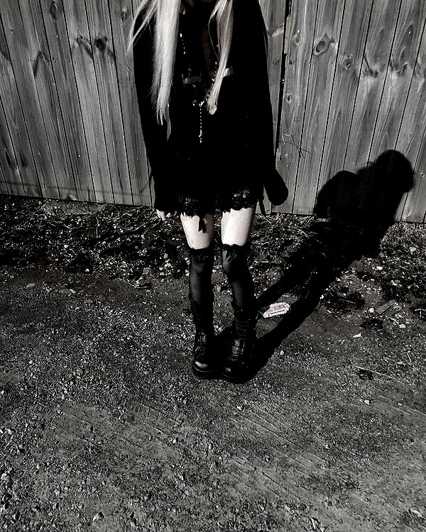 veildose instagram image archive image