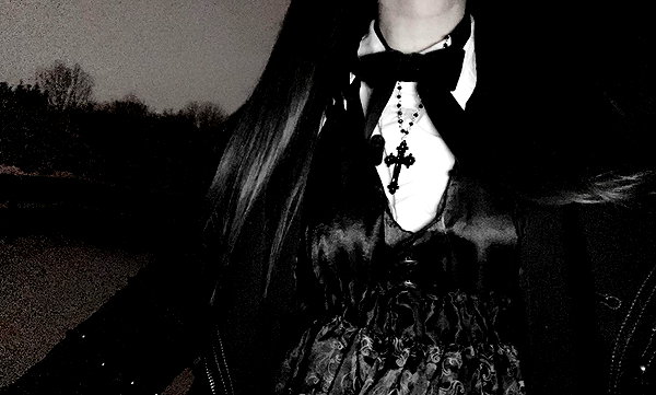 veildose instagram image archive image