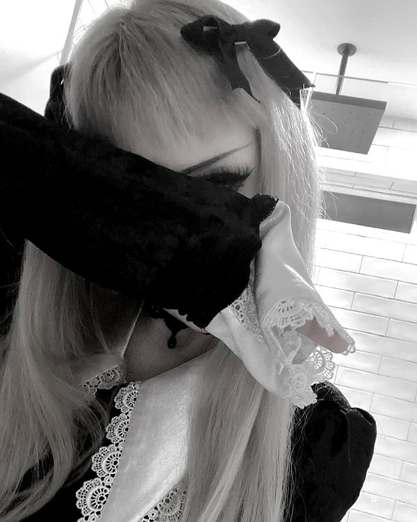 veildose instagram image archive image