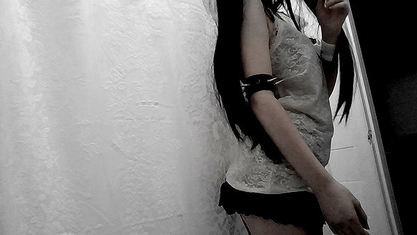 veildose instagram image archive image