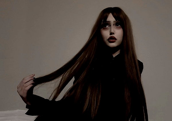 veildose instagram image archive image