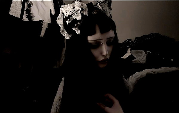 veildose instagram image archive image