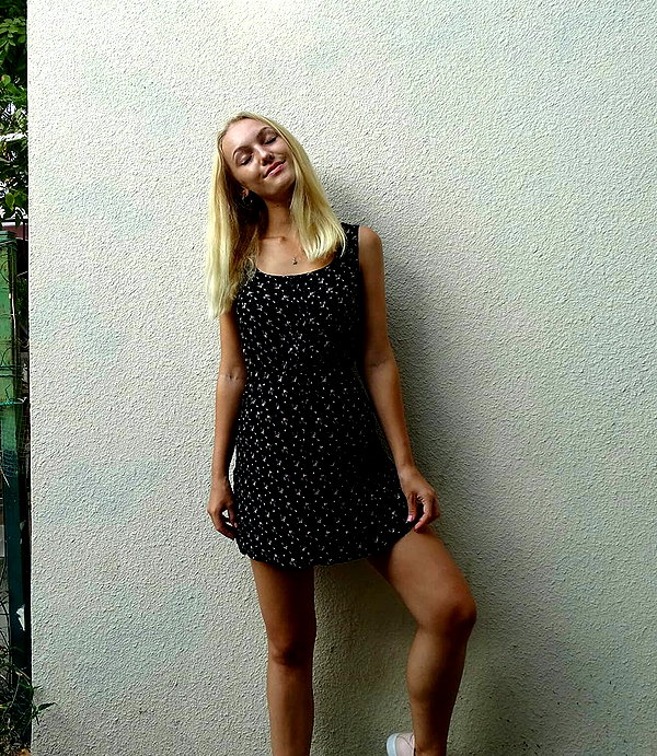 veronika_grish instagram image archive image
