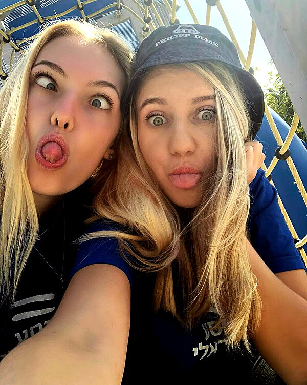 veronika_grish instagram image archive image