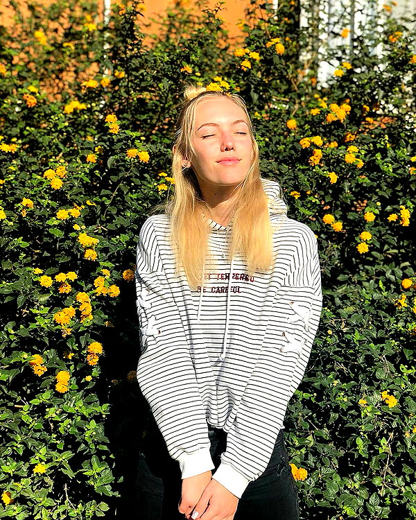 veronika_grish instagram image archive image