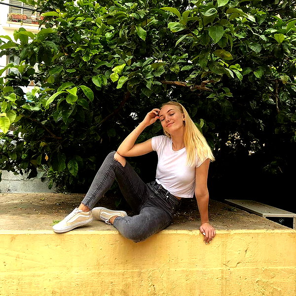 veronika_grish instagram image archive image