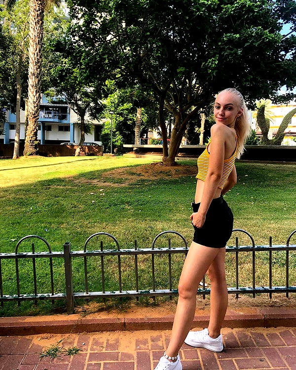 veronika_grish instagram image archive image