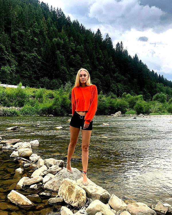 veronika_grish instagram image archive image