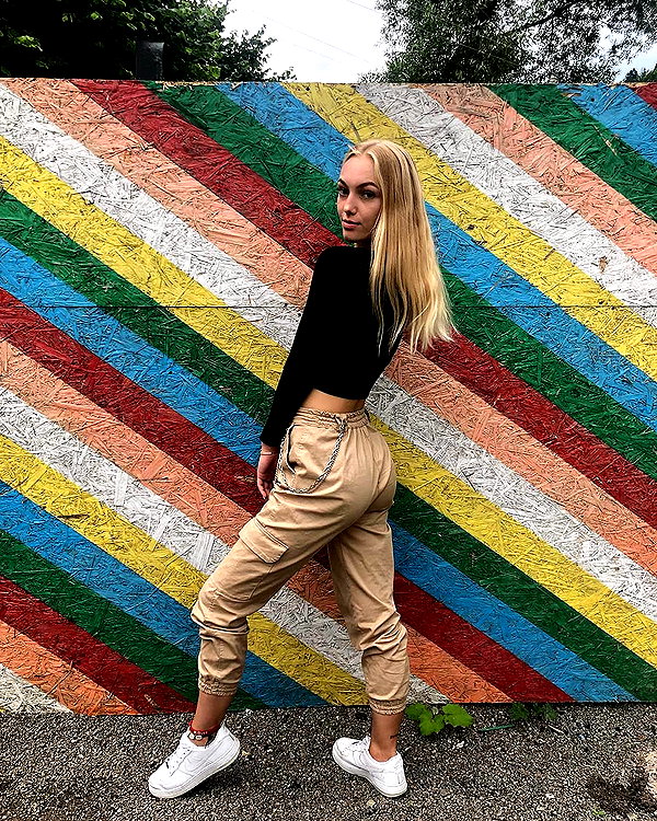 veronika_grish instagram image archive image