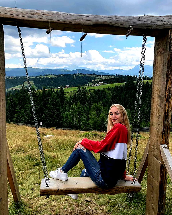 veronika_grish instagram image archive image