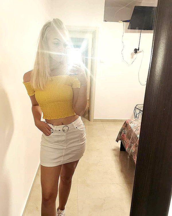 veronika_grish instagram image archive image