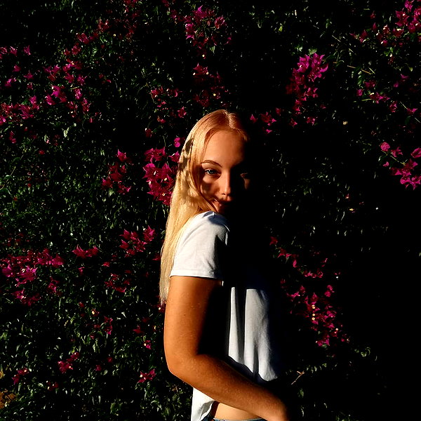veronika_grish instagram image archive image