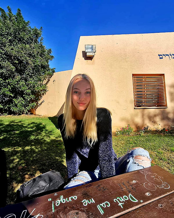 veronika_grish instagram image archive image