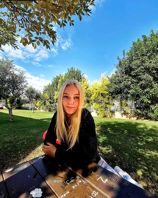 veronika_grish instagram image archive image