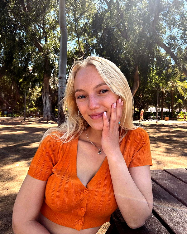 veronika_grish instagram image archive image