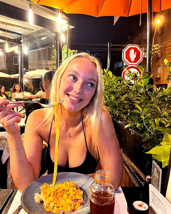 veronika_grish instagram image archive image