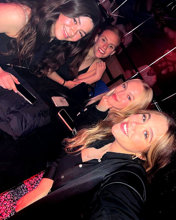 veronika_grish instagram image archive image