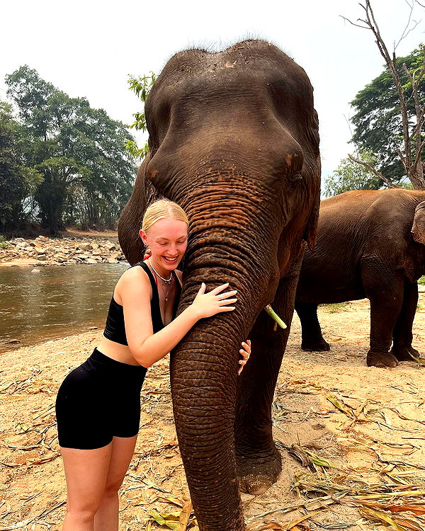 veronika_grish instagram image archive image