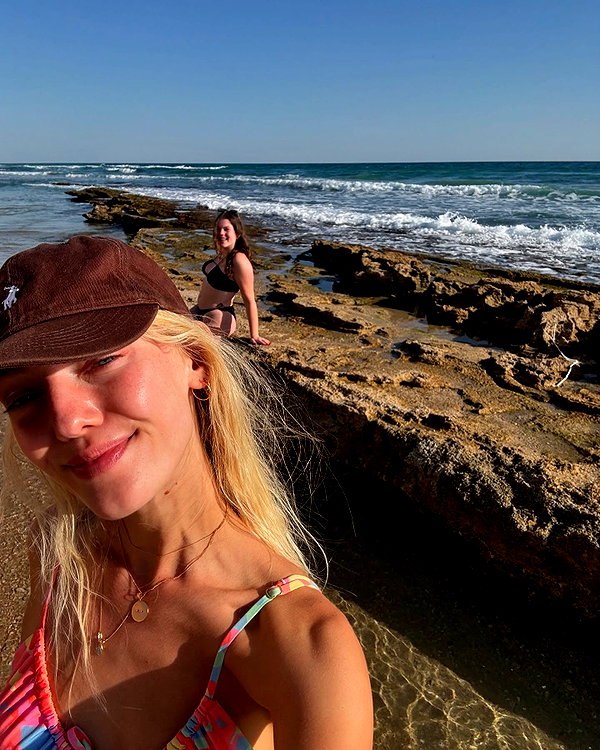 veronika_grish instagram image archive image