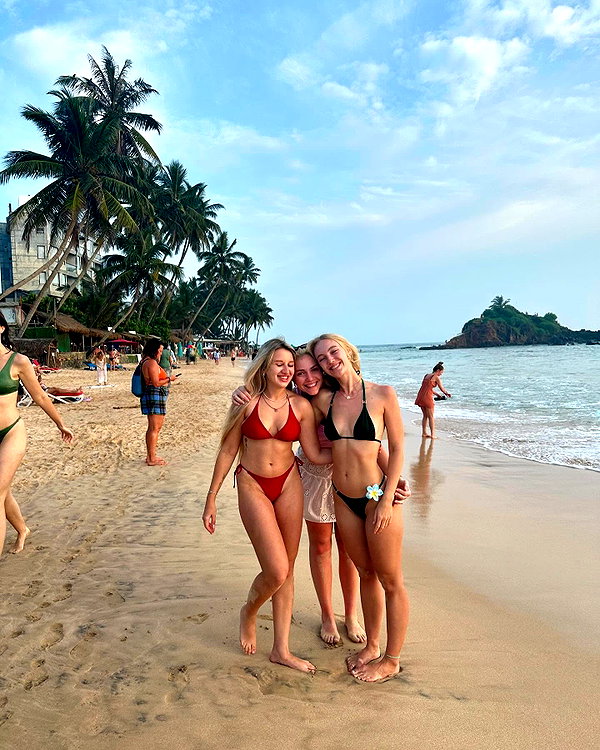 veronika_grish instagram image archive image