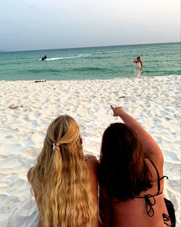 veronika_grish instagram image archive image