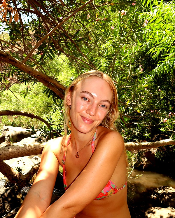 veronika_grish veronika_grish archive image