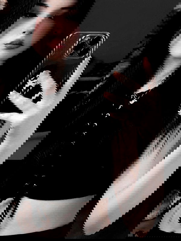 victoria._celine victoria._celine archive image