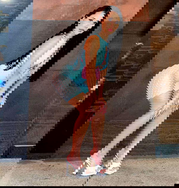 victoriarawlings image ~ Altpins