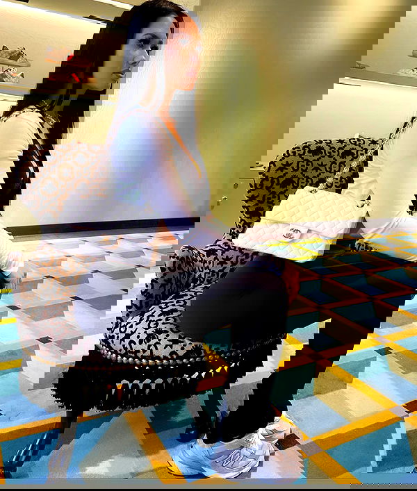 victoriarawlings image ~ Altpins