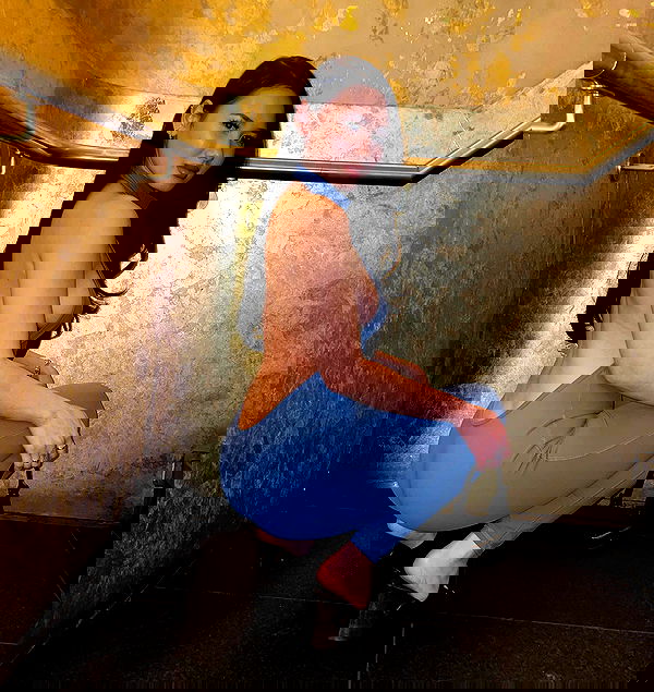 victoriarawlings image ~ Altpins