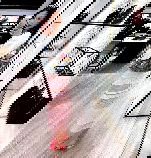 victoriarawlings image ~ Altpins